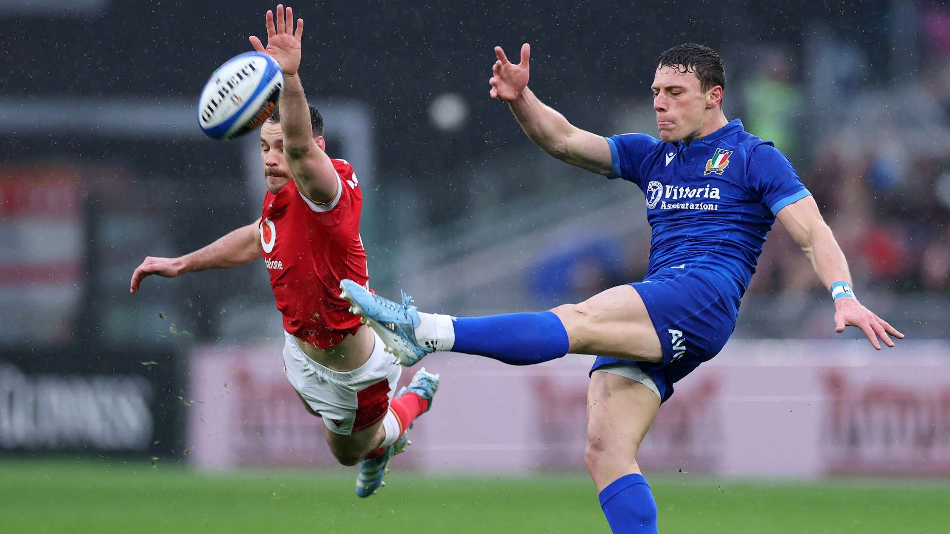 在赛场上的 在赛场上的